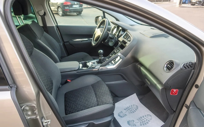 Peugeot 3008 cena 27500 przebieg: 136015, rok produkcji 2016 z Krzanowice małe 742